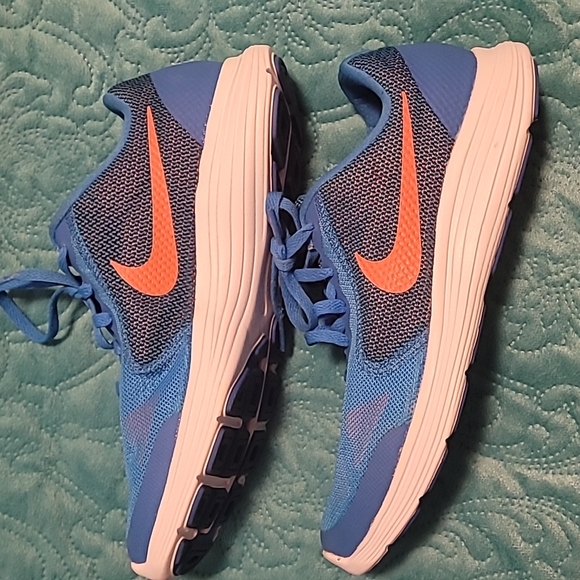 Nike Other - Nike Youth Shoes